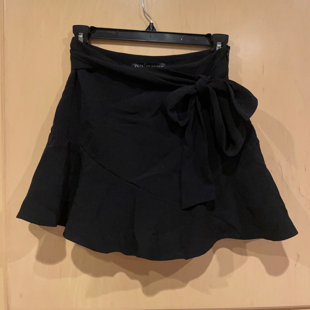 Zara tie front Skort